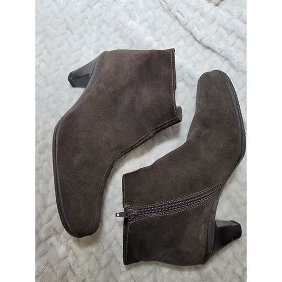 LA CANADIENNE Brown Suede Waterproof Ankle‎ Boots Booties SIZE 8 M 22273 - Picture 1 of 16
